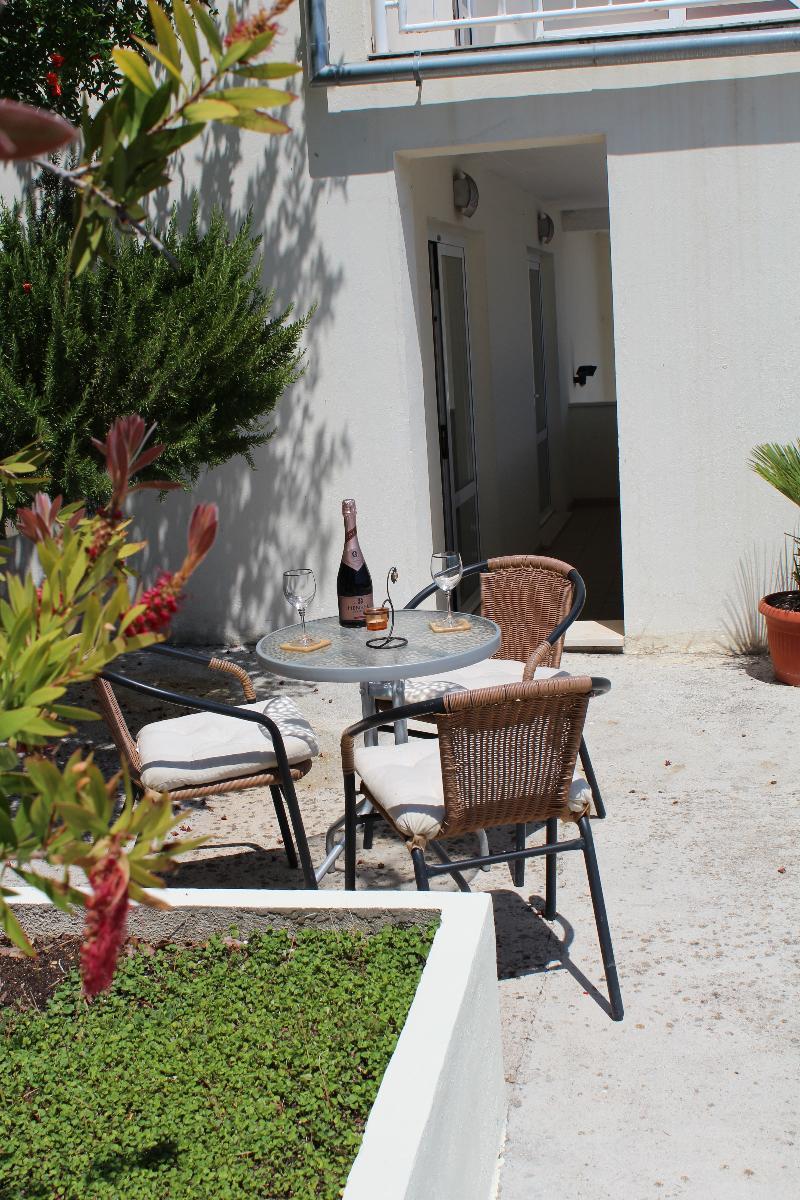 Apartments Lozica Дубровник Екстериор снимка